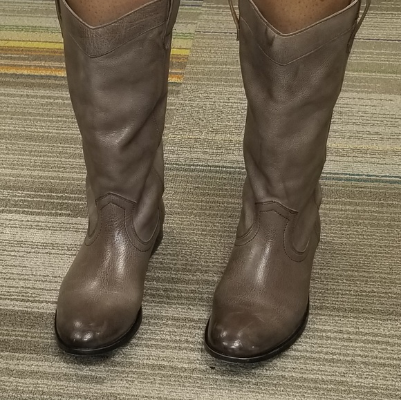 Frye Melissa Pullon Boot - Picture 3 of 5